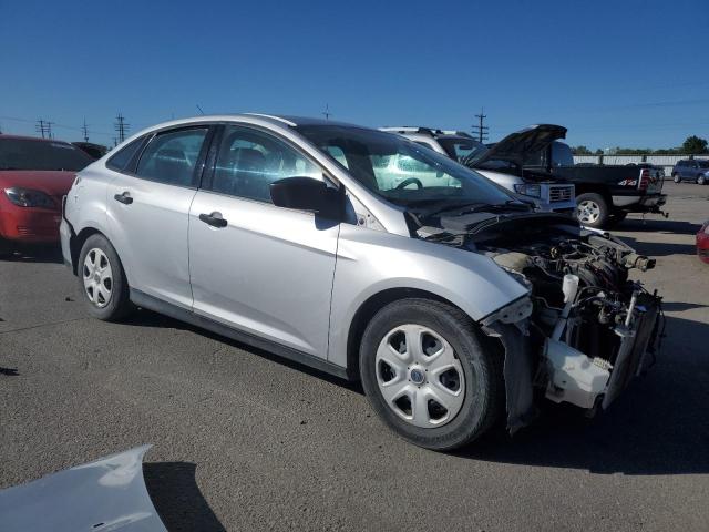 2016 Ford Focus S VIN: 1FADP3E29GL361833 Lot: 55704864