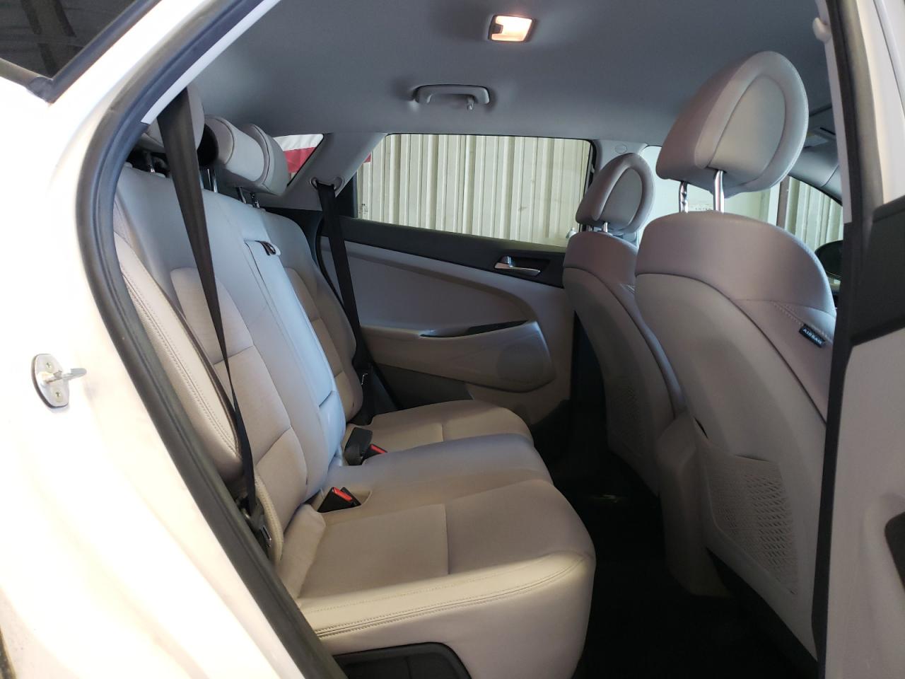 KM8J33A20GU035343 2016 Hyundai Tucson Limited