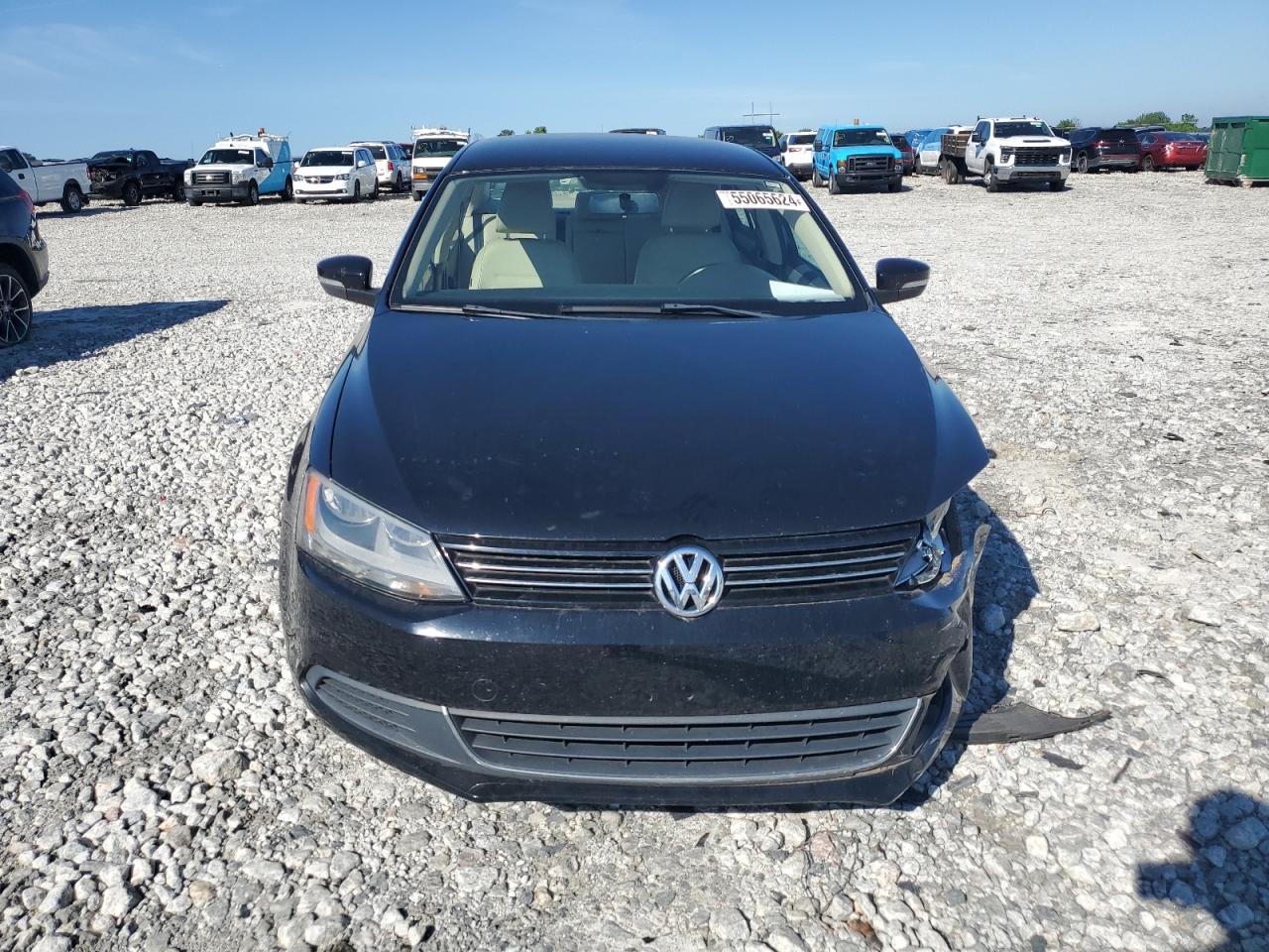 3VWDX7AJ0DM373956 2013 Volkswagen Jetta Se