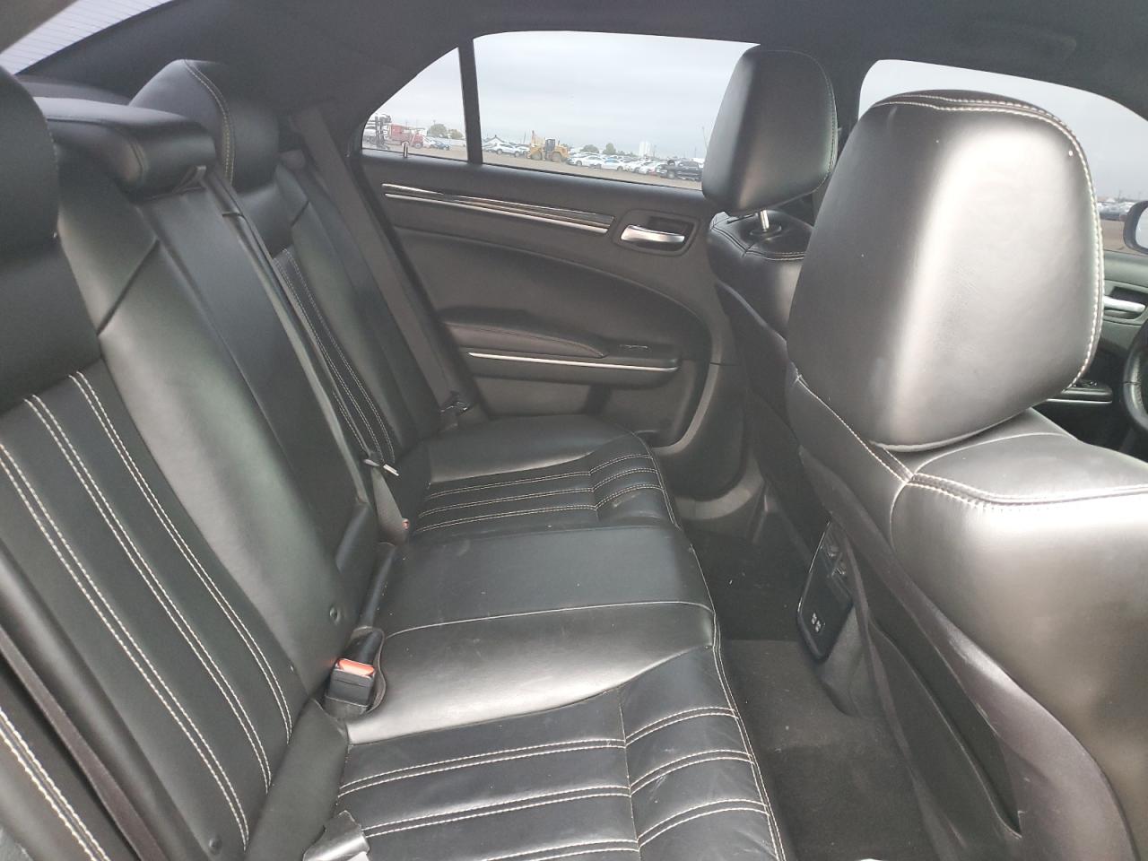 2C3CCABG0LH158654 2020 Chrysler 300 S