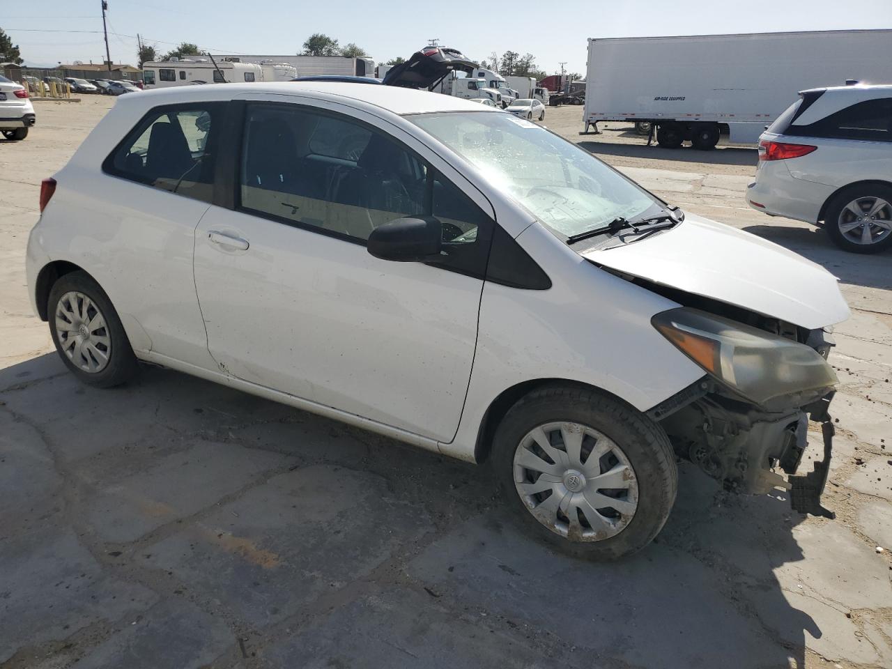 2015 Toyota Yaris vin: VNKJTUD37FA026693