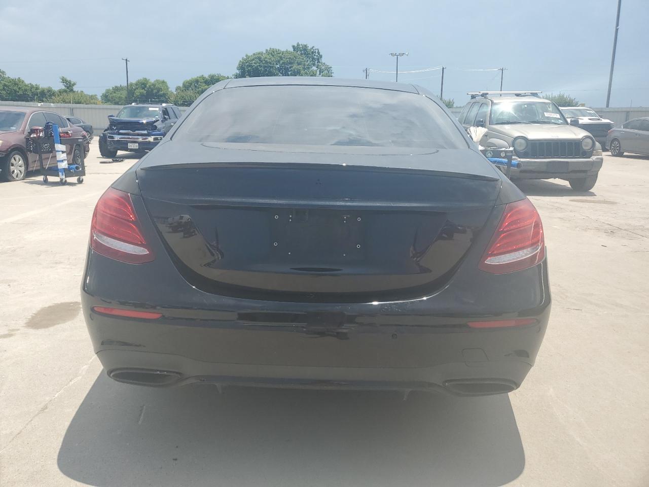 WDDZF4JB8KA514114 2019 Mercedes-Benz E 300