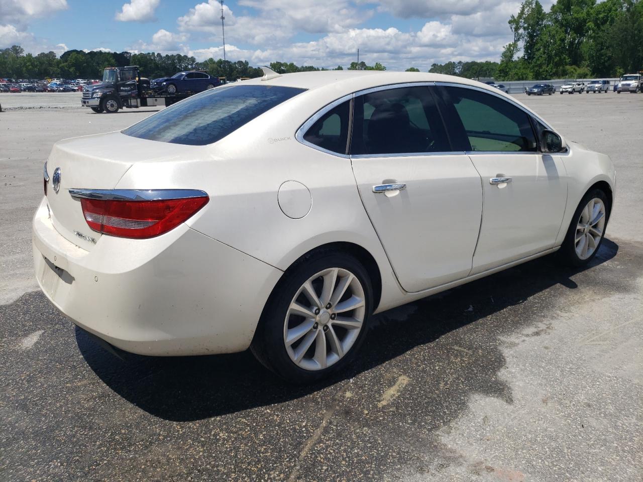 1G4PS5SK8D4238886 2013 Buick Verano