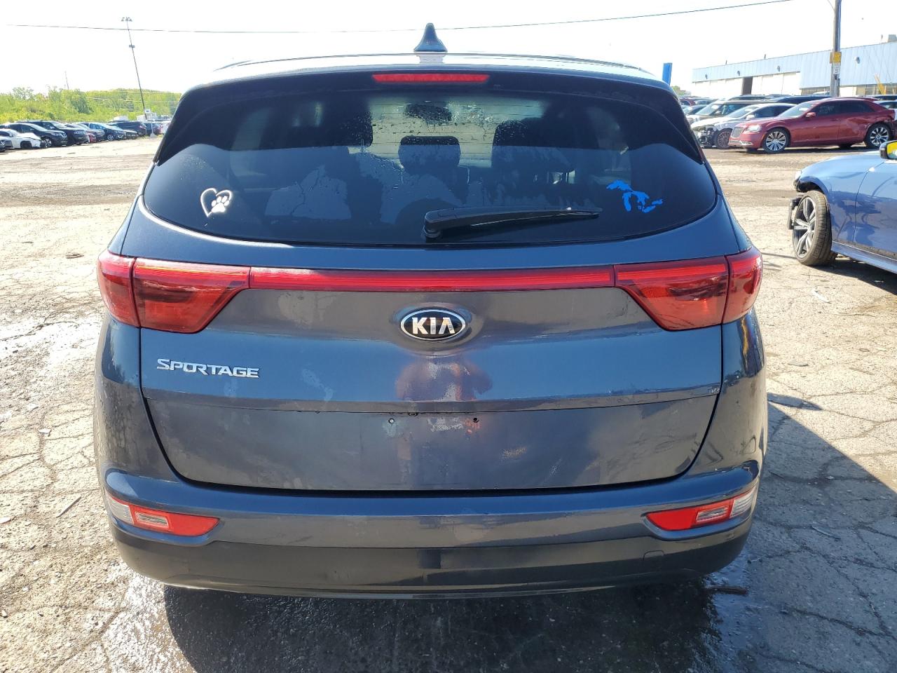 KNDPMCAC2J7487112 2018 Kia Sportage Lx