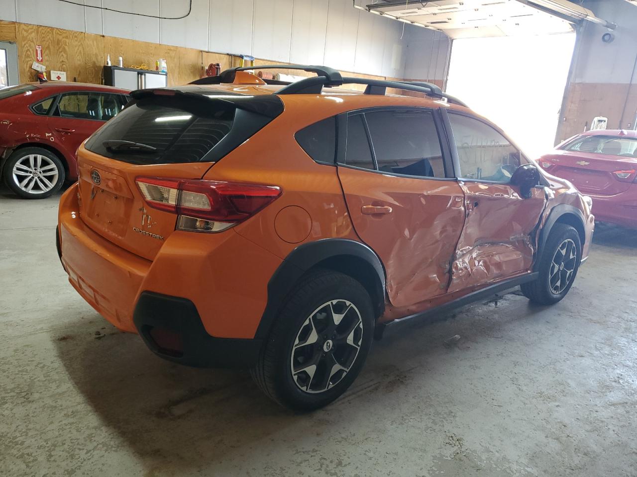 JF2GTABC6JH249569 2018 Subaru Crosstrek Premium