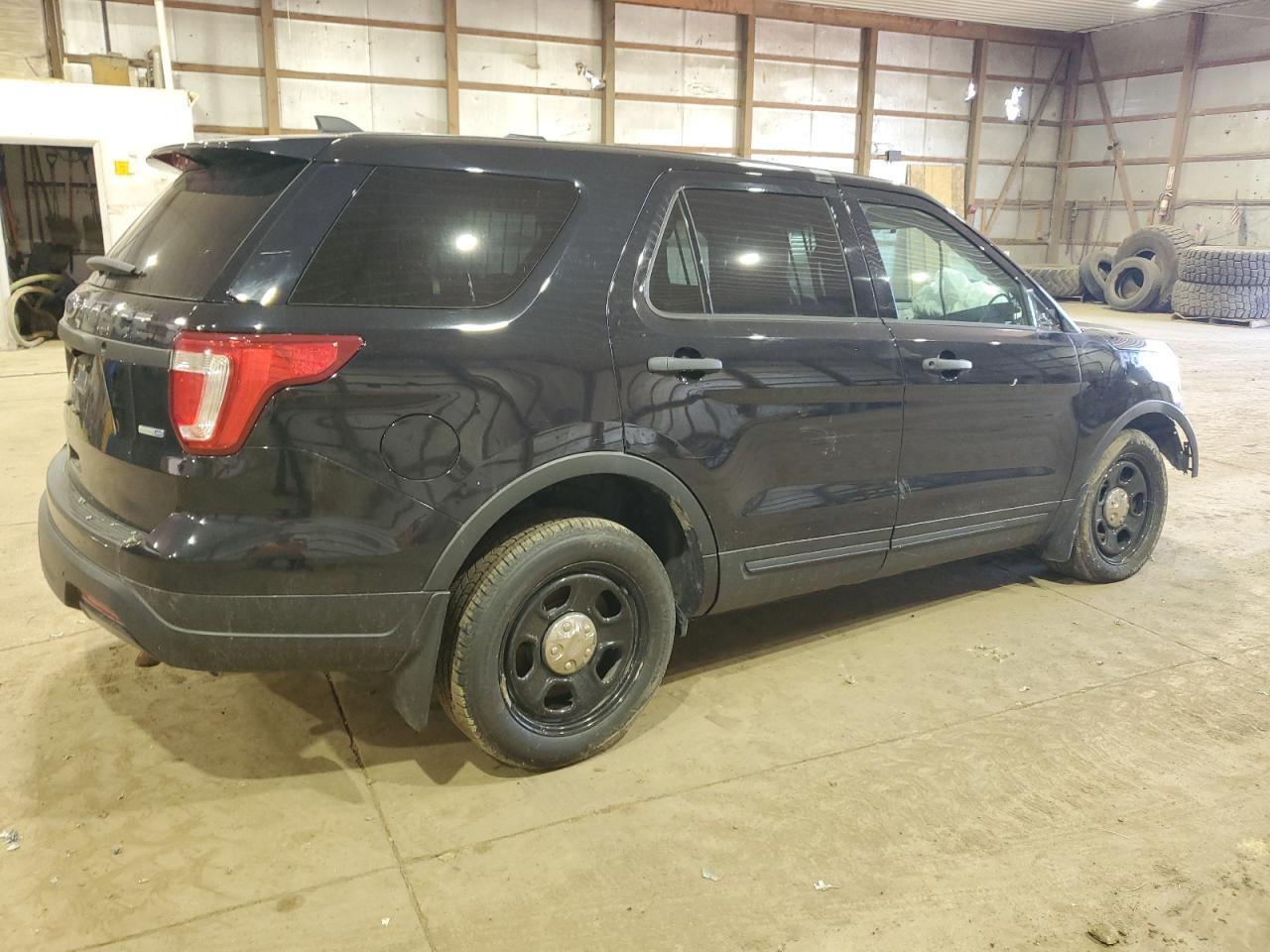 1FM5K8AR5KGA53018 2019 Ford Explorer Police Interceptor