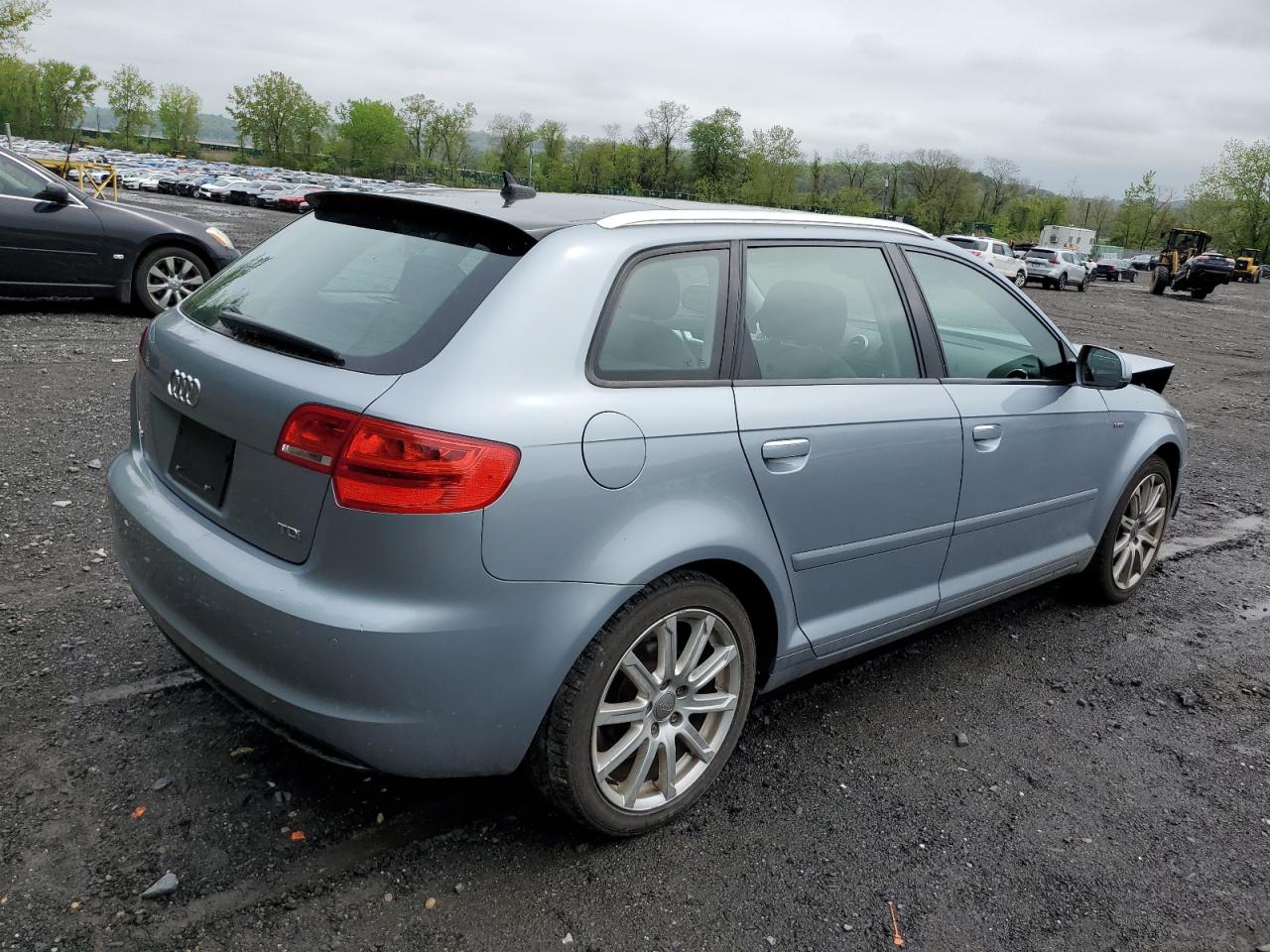 2013 Audi A3 Premium Plus vin: WAUKJAFM4DA026037