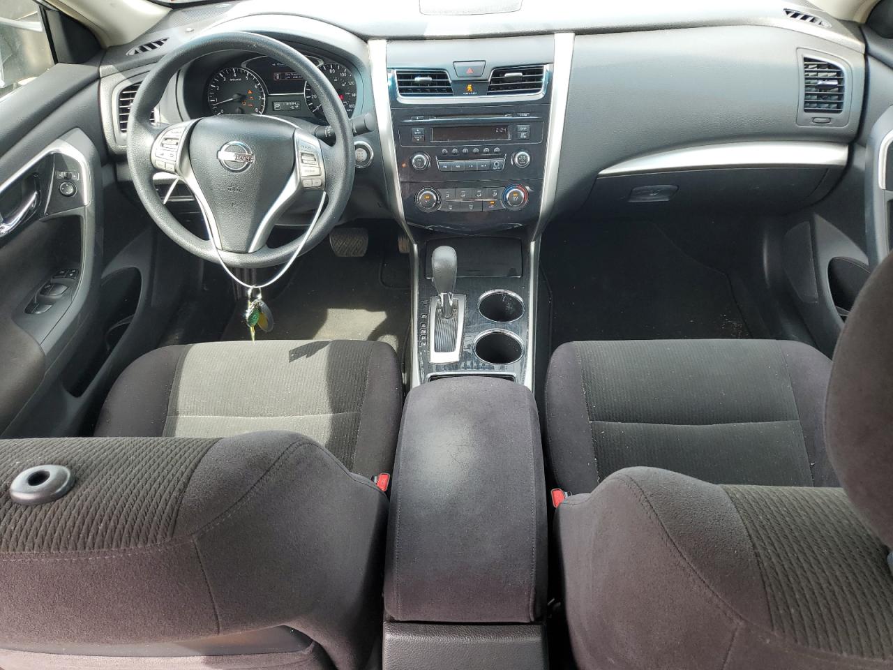 1N4AL3AP8DC122933 2013 Nissan Altima 2.5