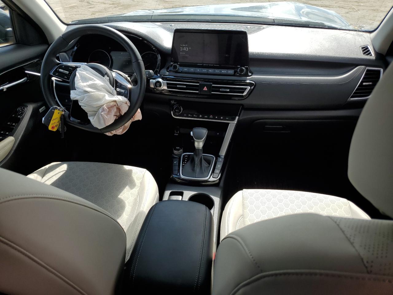 KNDETCA2XP7386202 2023 Kia Seltos Sx