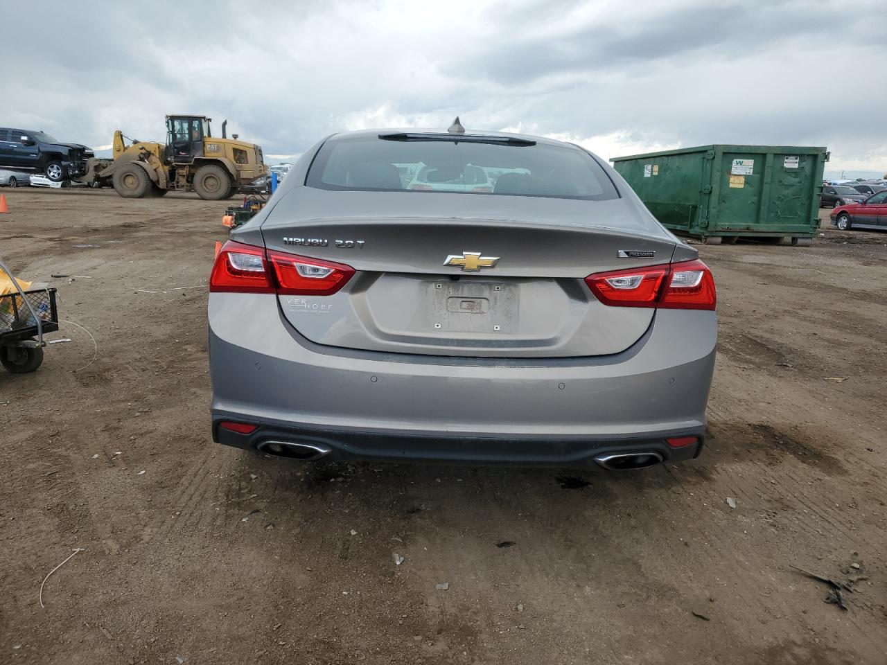 1G1ZE5SXXJF211021 2018 Chevrolet Malibu Premier