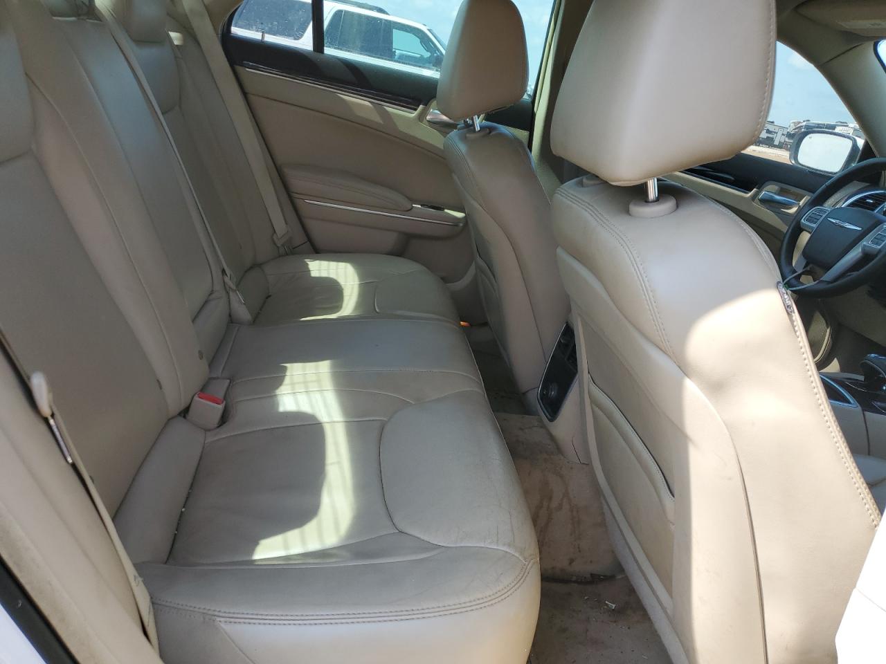 2C3CCAAG6EH200653 2014 Chrysler 300