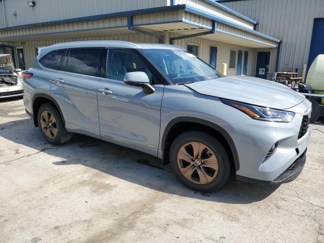 2022 Toyota Highlander Hybrid Xle VIN: 5TDABRCH8NS544352 Lot: 54957234