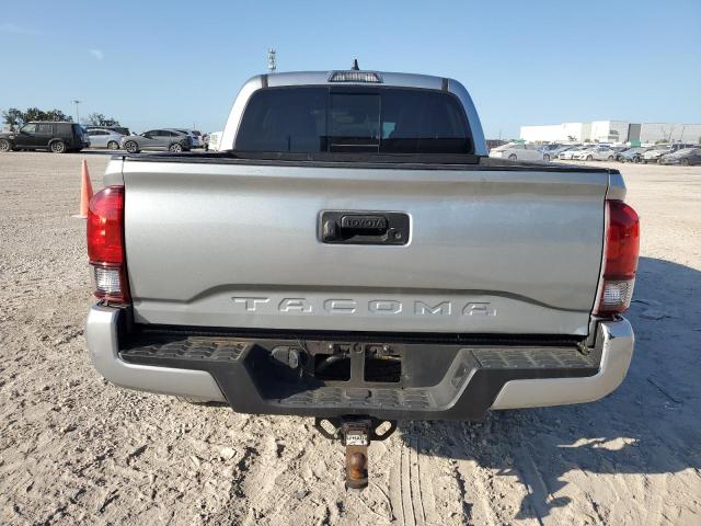  TOYOTA TACOMA 2022 Silver