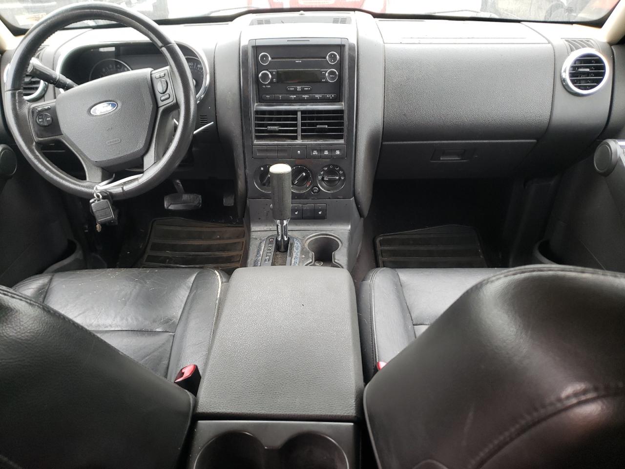 1FMEU7DEXAUA10260 2010 Ford Explorer Xlt