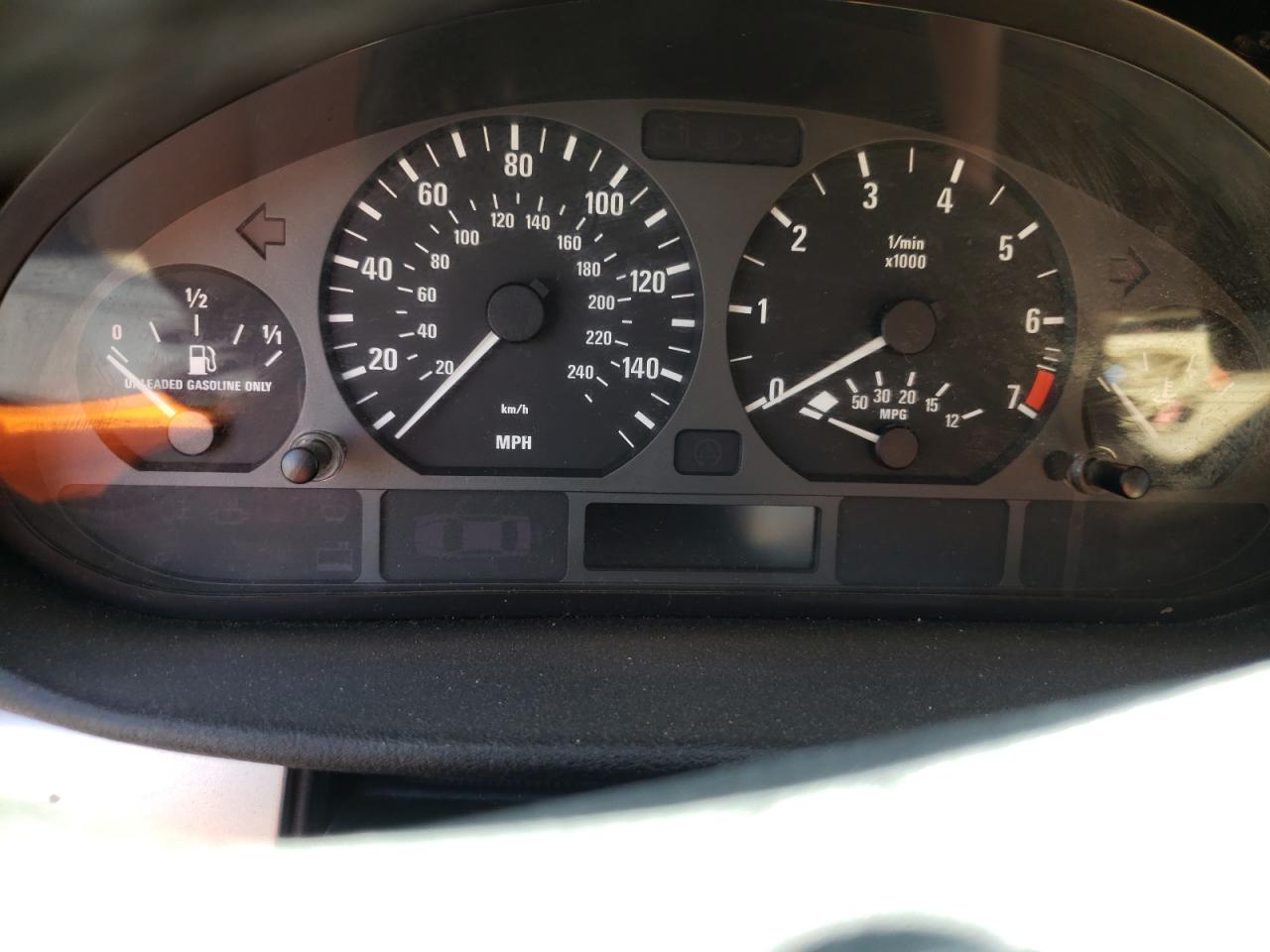 WBAET37433NH04367 2003 BMW 325 I