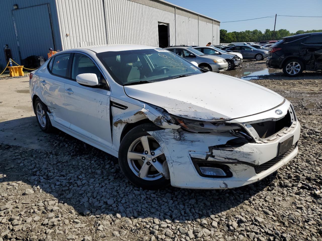 2015 Kia Optima Lx vin: 5XXGM4A7XFG382129