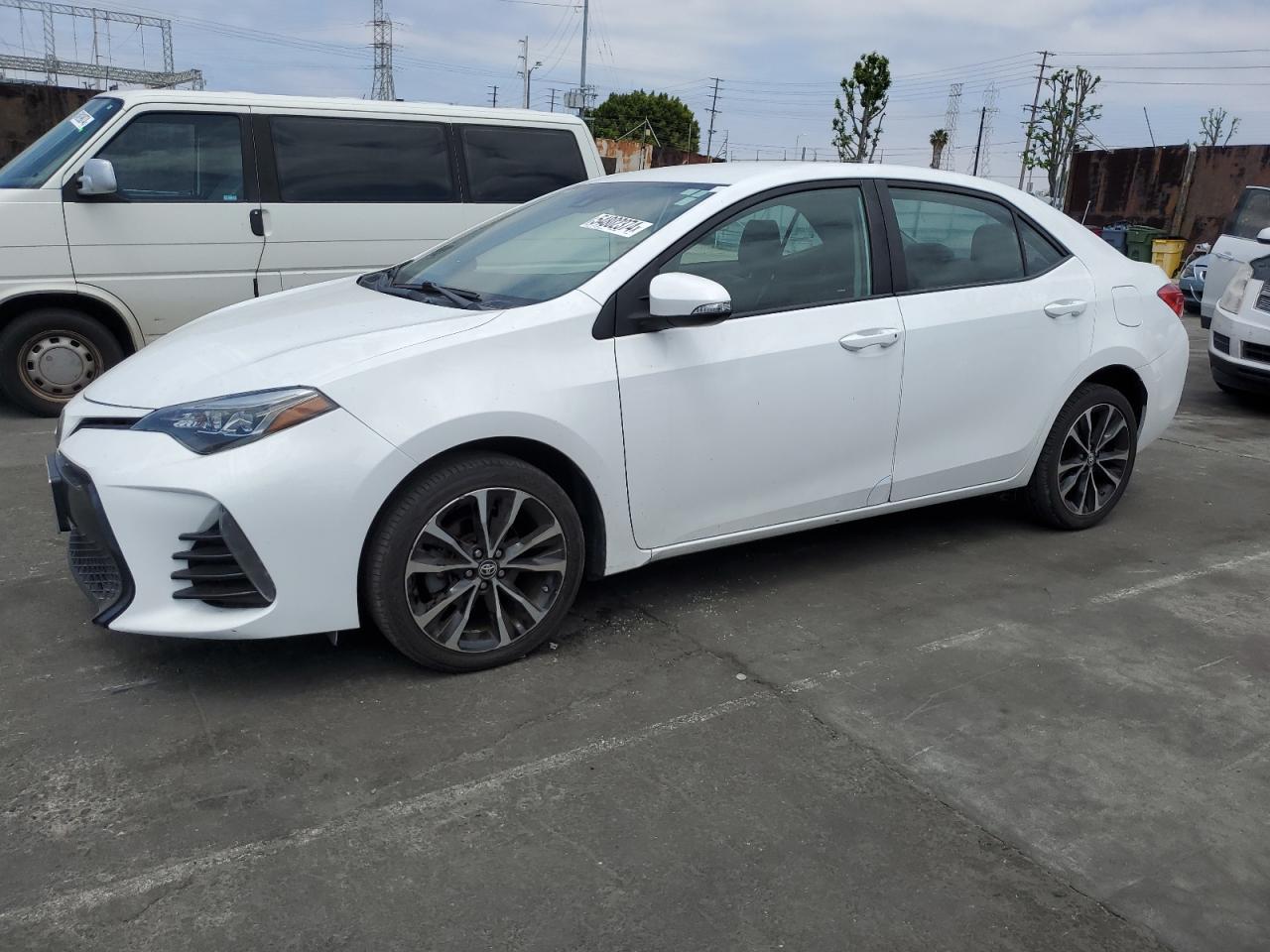 5YFBURHE5JP760899 2018 Toyota Corolla L