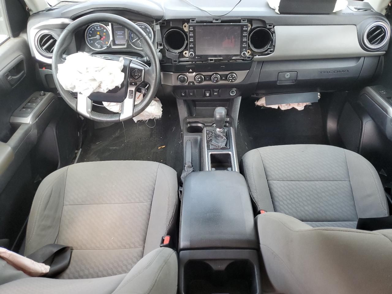 3TMCZ5AN4LM364823 2020 Toyota Tacoma Double Cab