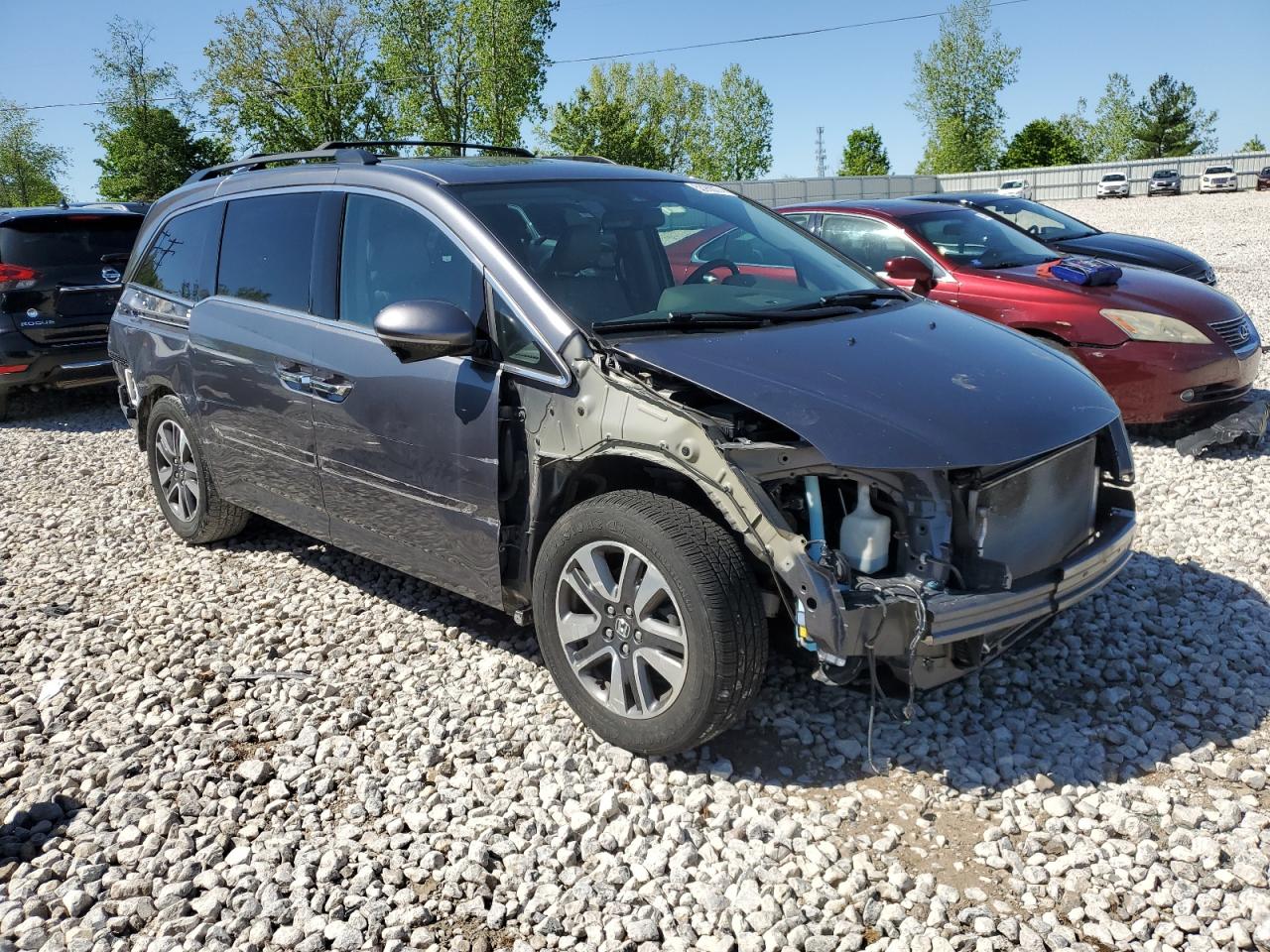 2014 Honda Odyssey Touring vin: 5FNRL5H9XEB102669