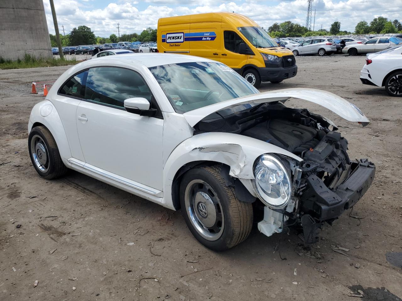 3VWJP7AT3DM604479 2013 Volkswagen Beetle