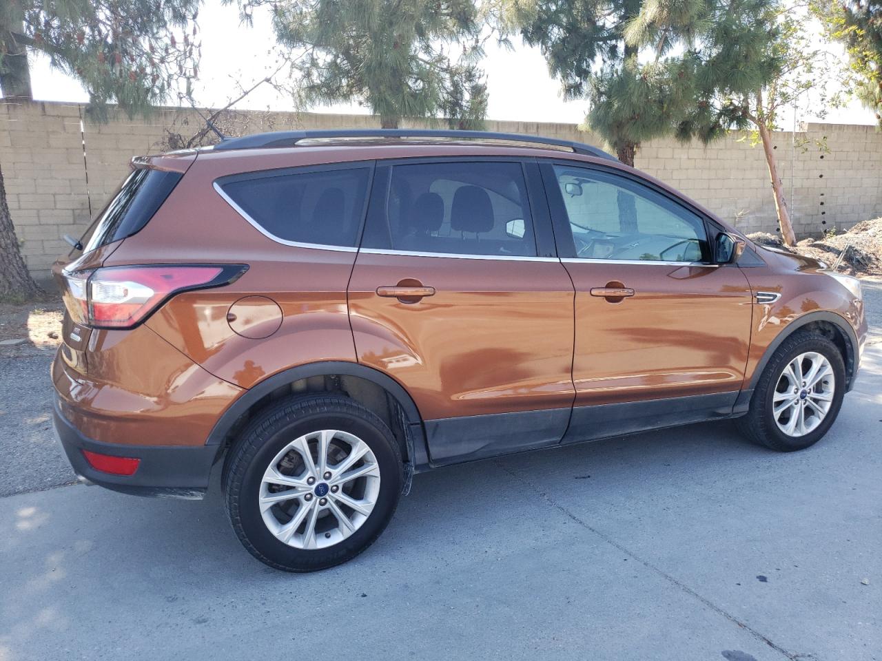 2017 Ford Escape Se vin: 1FMCU0GD9HUE75687