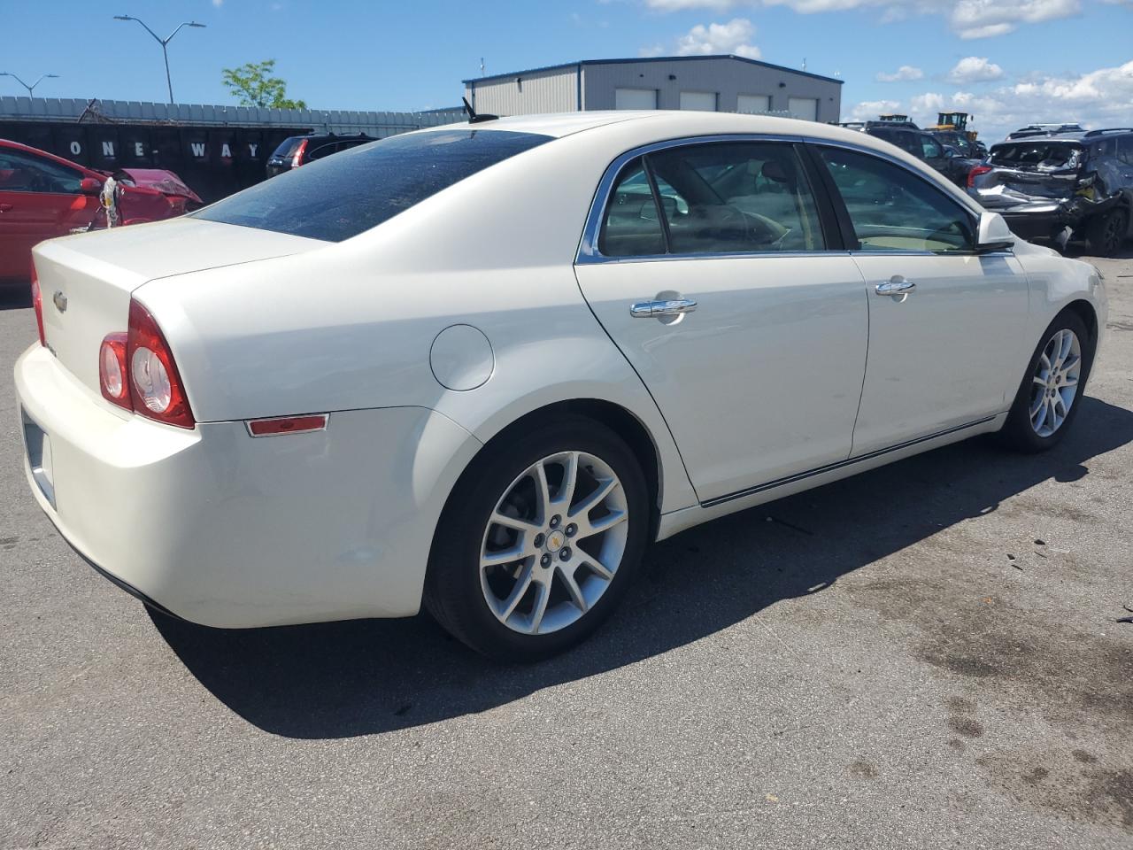 1G1ZE5E17BF338897 2011 Chevrolet Malibu Ltz