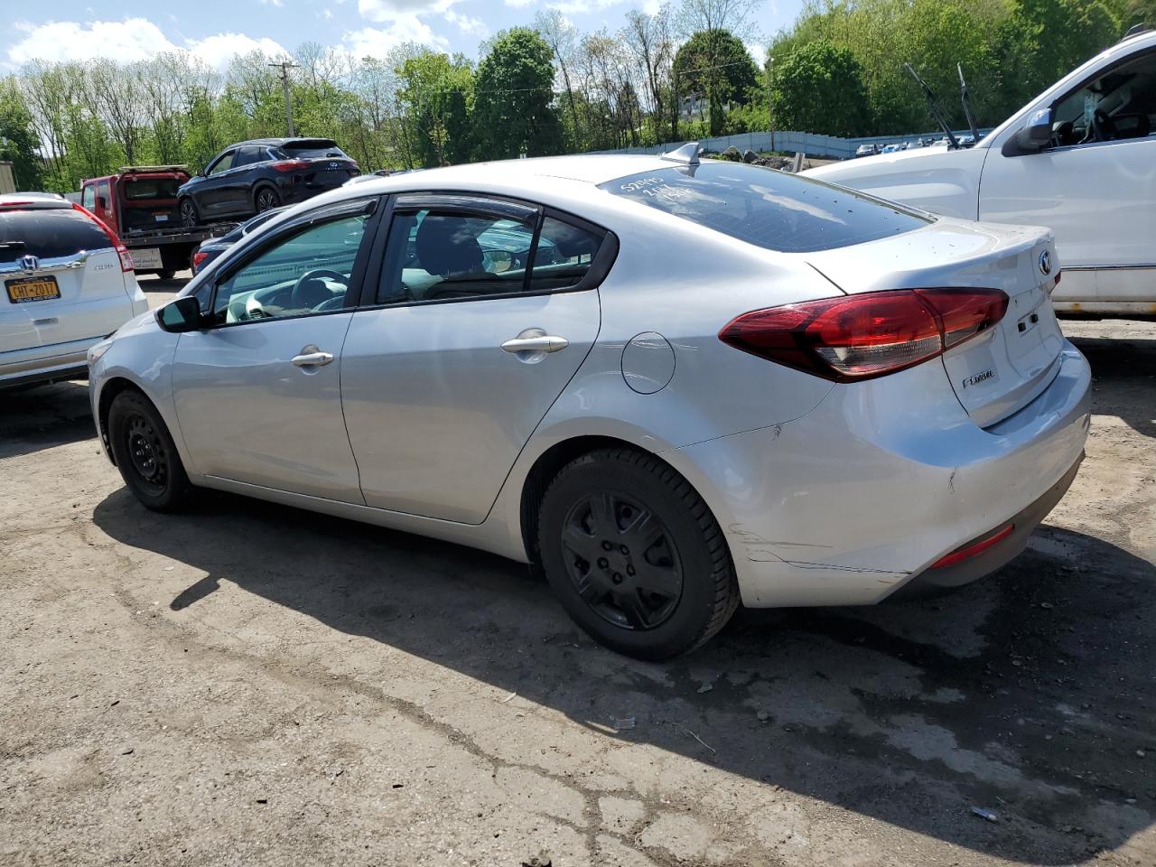 2017 Kia Forte Lx vin: 3KPFK4A79HE112158