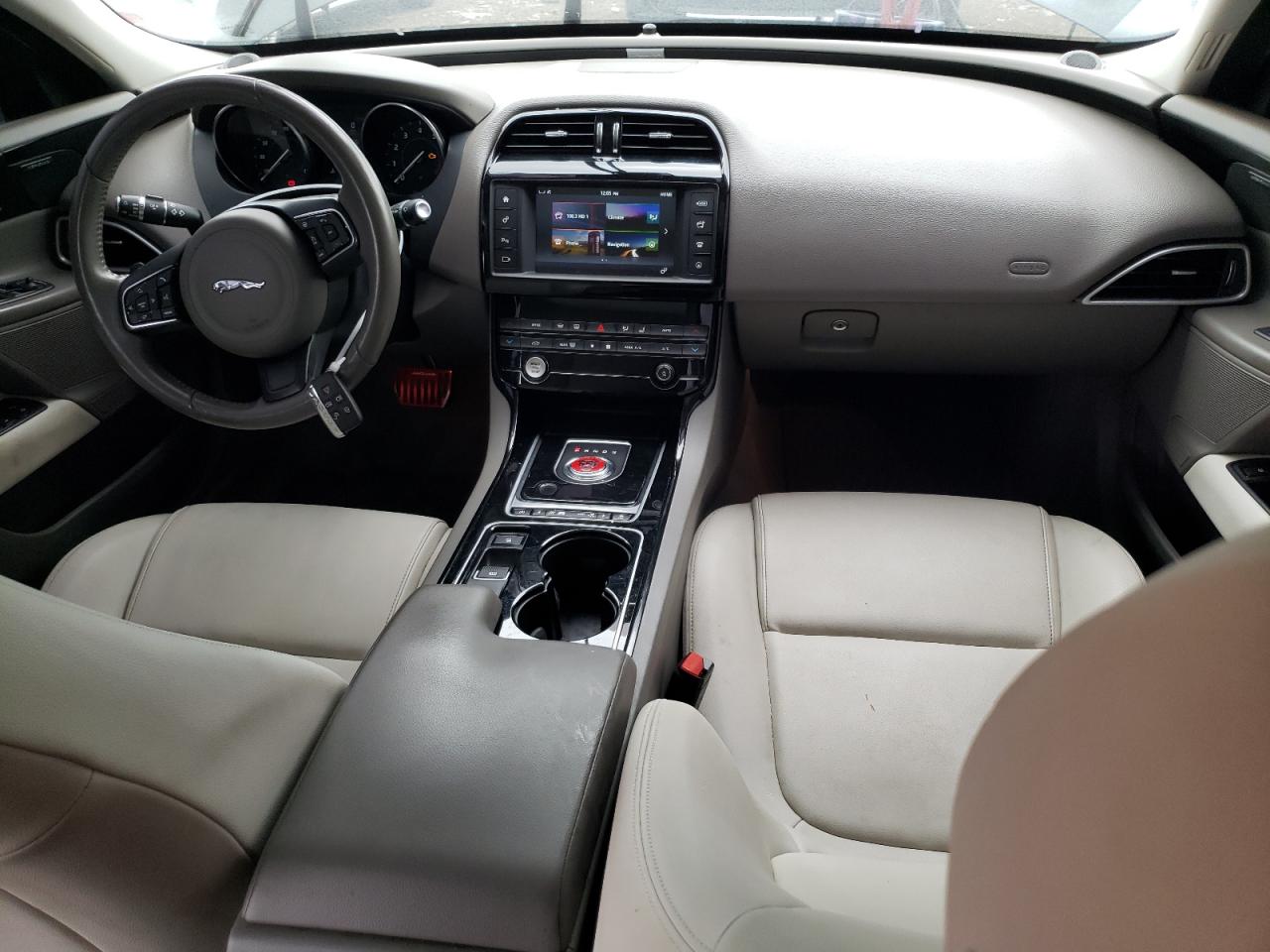 SAJAJ4BV1HA975163 2017 Jaguar Xe Premium