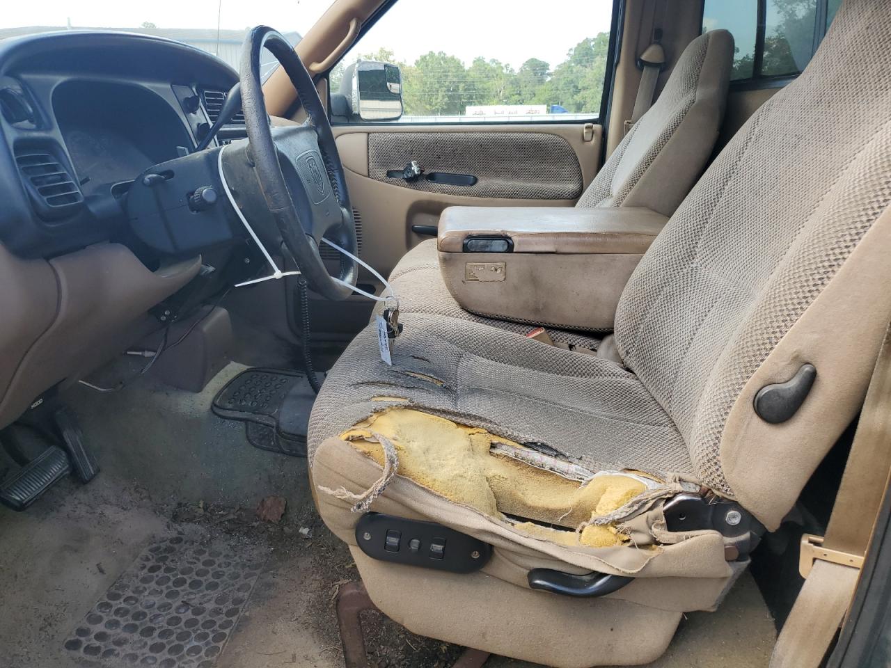 3B7KC2661XM534042 1999 Dodge Ram 2500