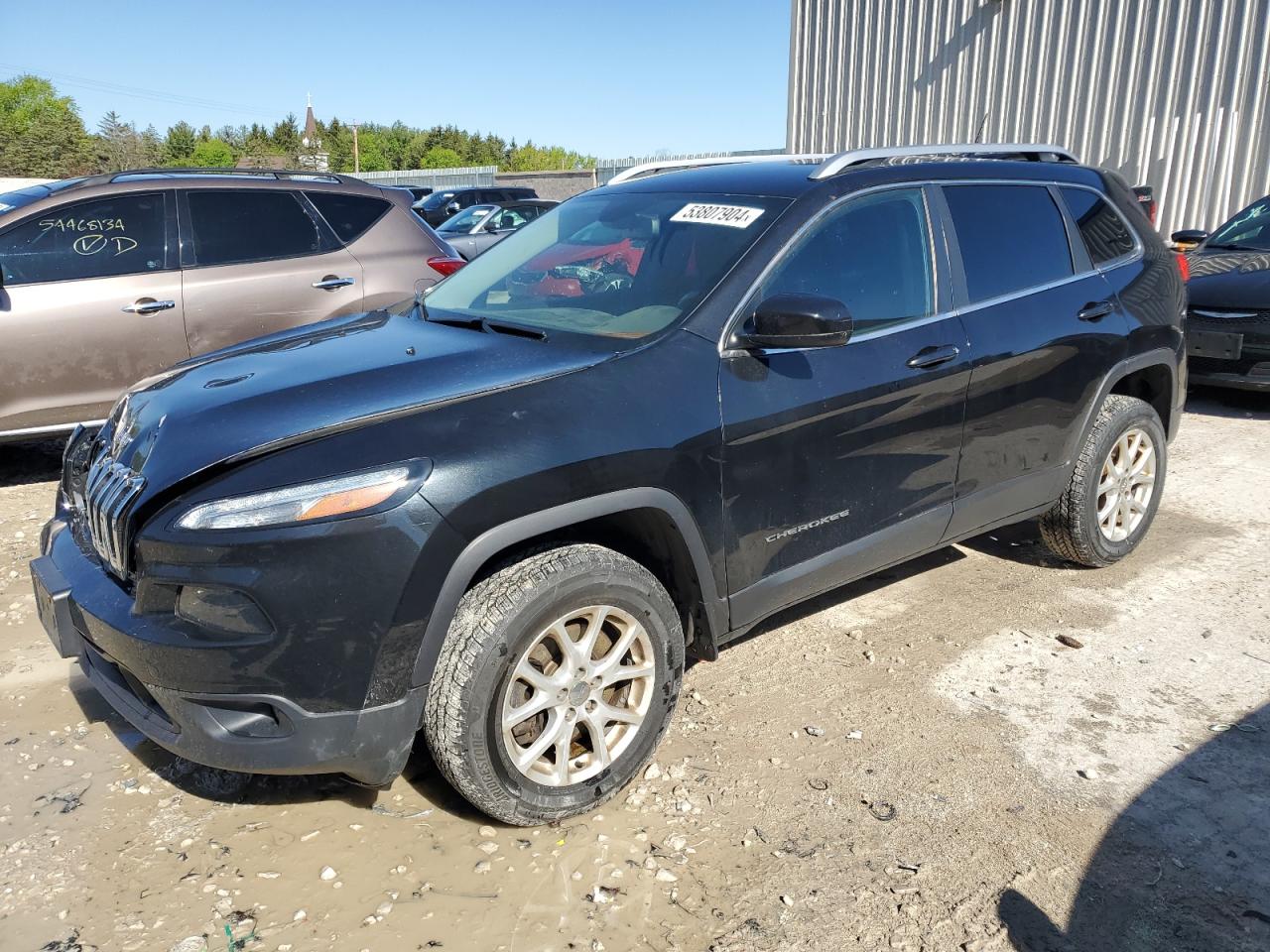 2015 Jeep Cherokee Latitude vin: 1C4PJMCS8FW535132