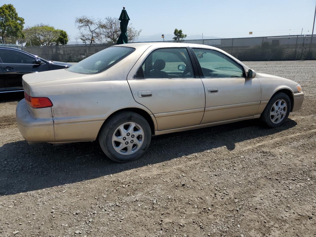 JT2BF22K710313638 2001 Toyota Camry Ce