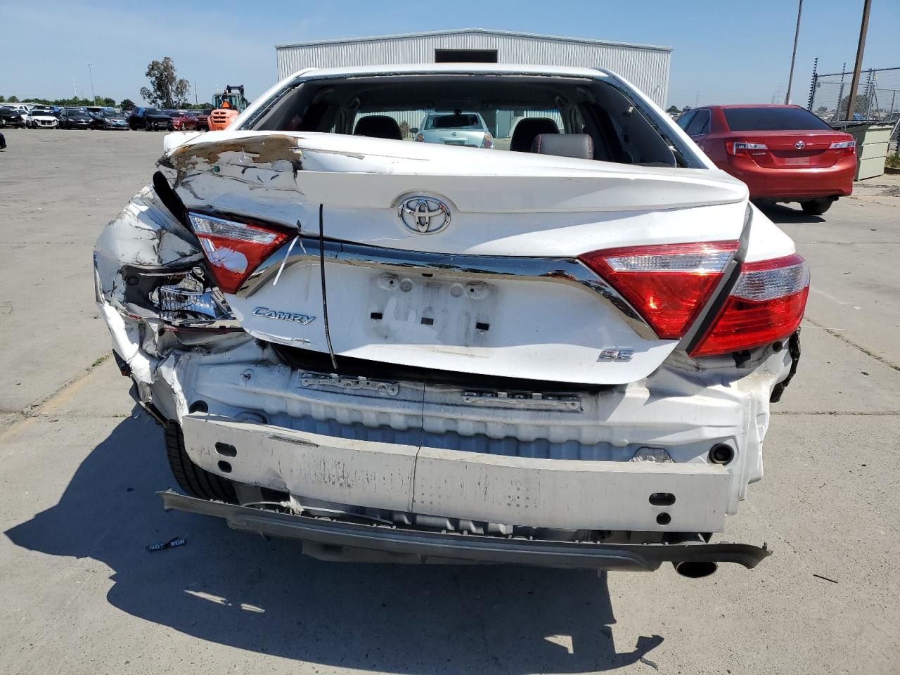 4T1BF1FK4GU177431 2016 Toyota Camry Le