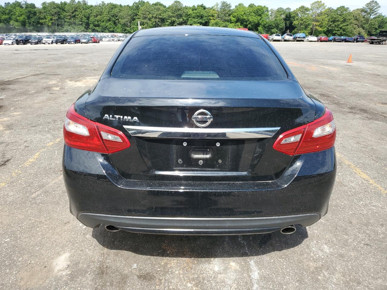 1N4AL3AP4JC137537 2018 Nissan Altima 2.5