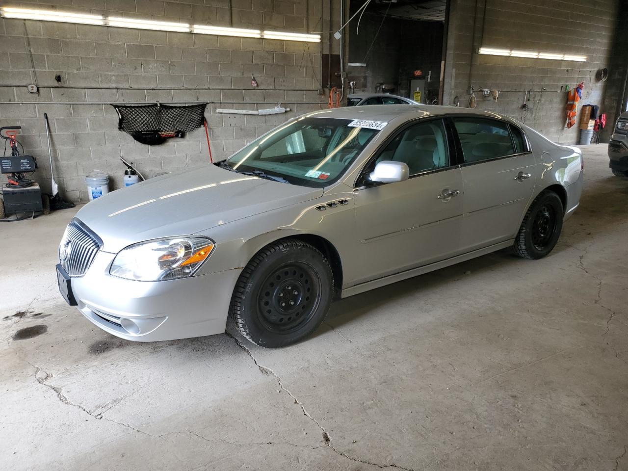 1G4HA5EM5BU120022 2011 Buick Lucerne Cx