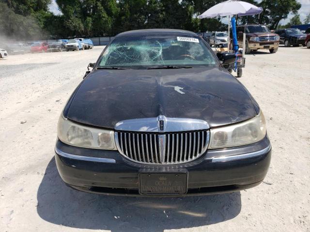 2000 Lincoln Town Car Cartier VIN: 1LNHM83W2YY865535 Lot: 56050214