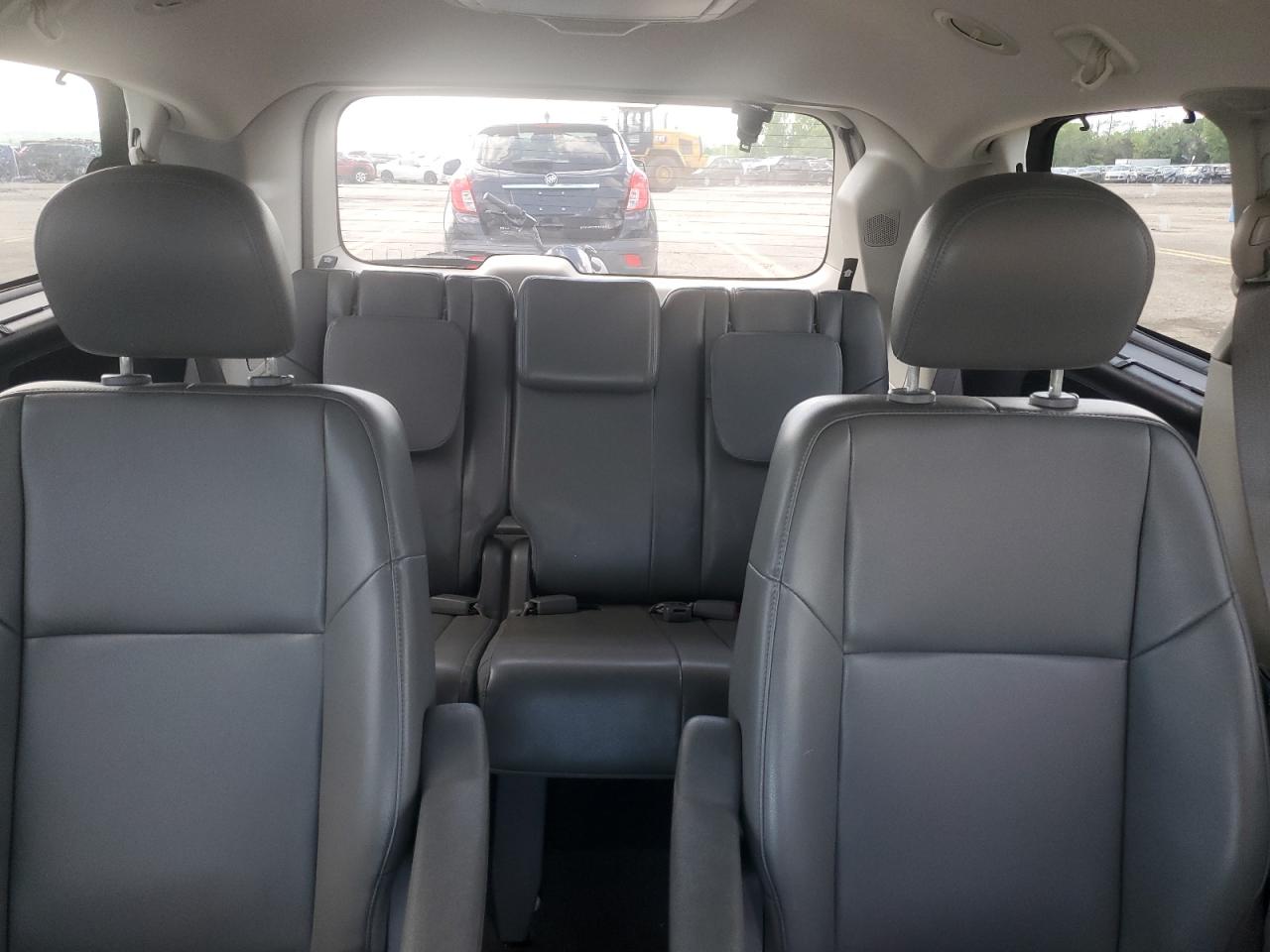 2C4RVABG7CR393580 2012 Volkswagen Routan Se