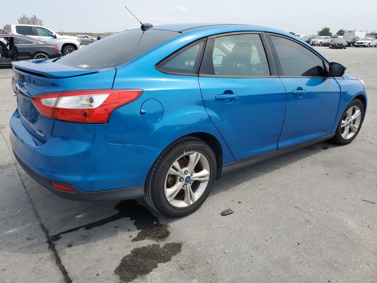 1FAHP3F29CL352611 2012 Ford Focus Se