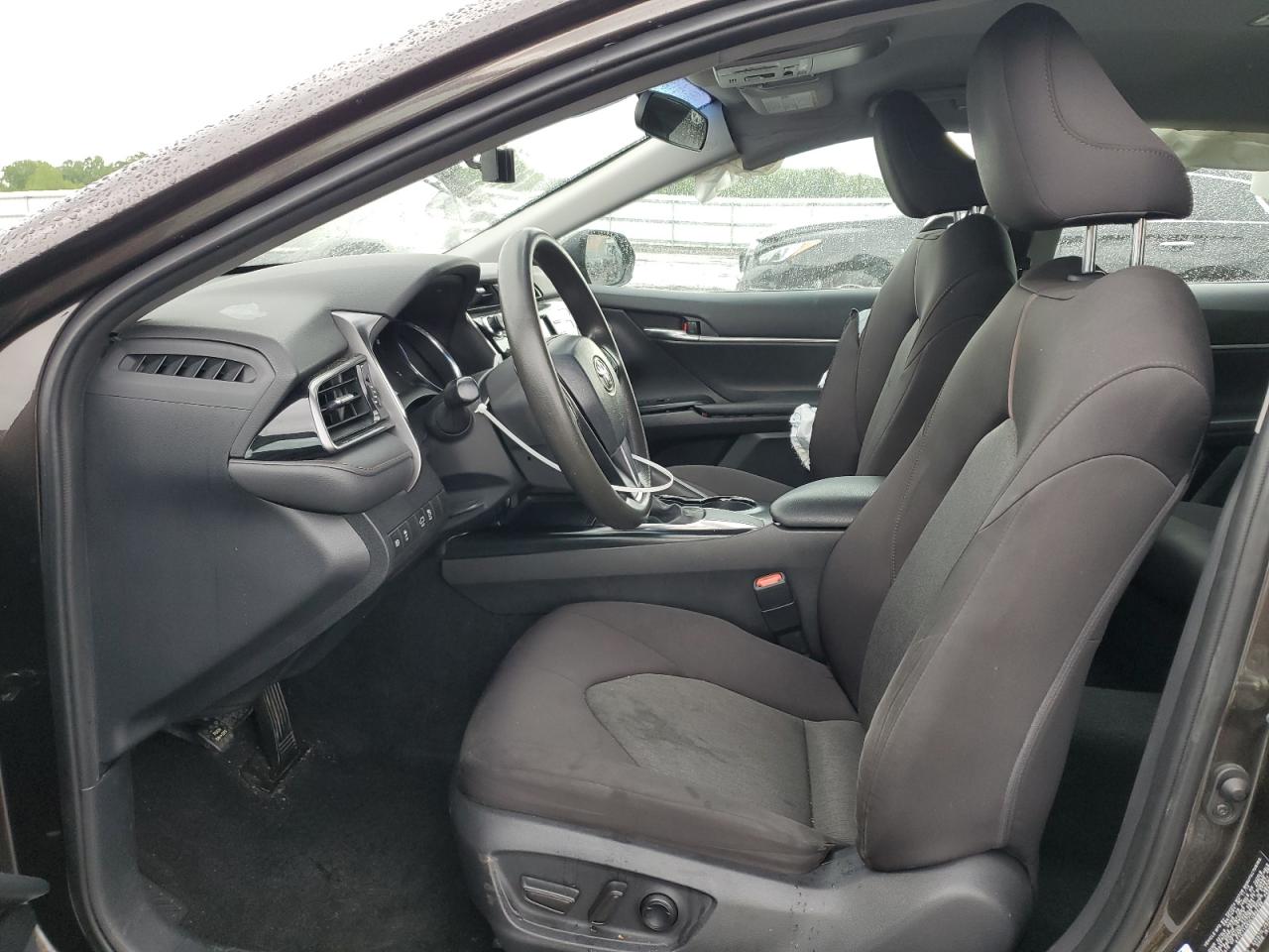 4T1C11AK2LU902786 2020 Toyota Camry Le