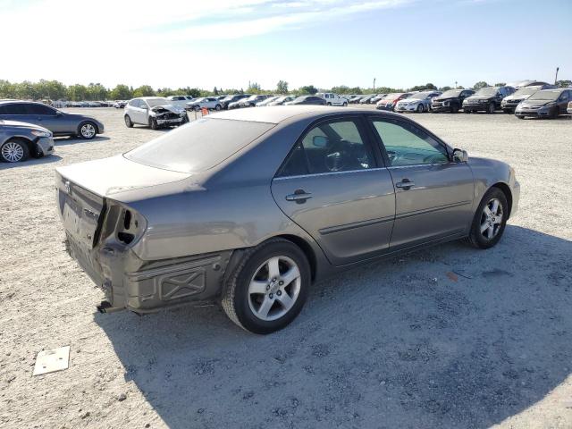 2003 Toyota Camry Le VIN: 4T1BF32K83U555441 Lot: 56644684