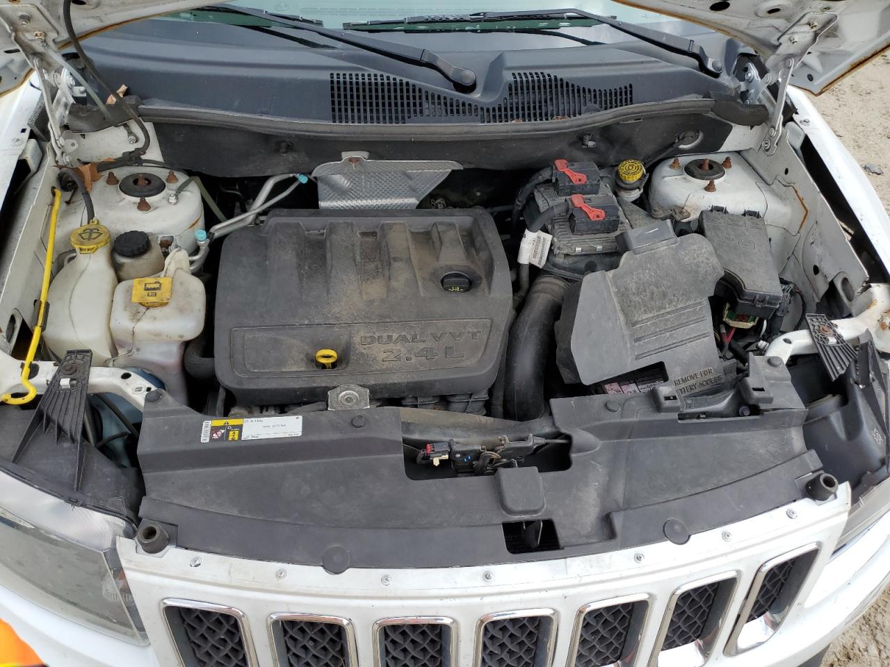 1C4NJDEBXHD137164 2017 Jeep Compass Latitude