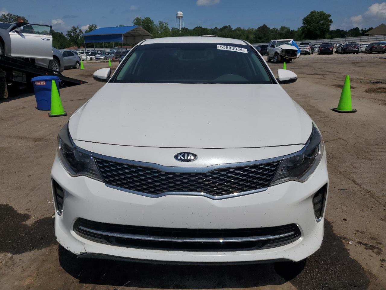 2018 Kia Optima Lx vin: 5XXGT4L3XJG253930