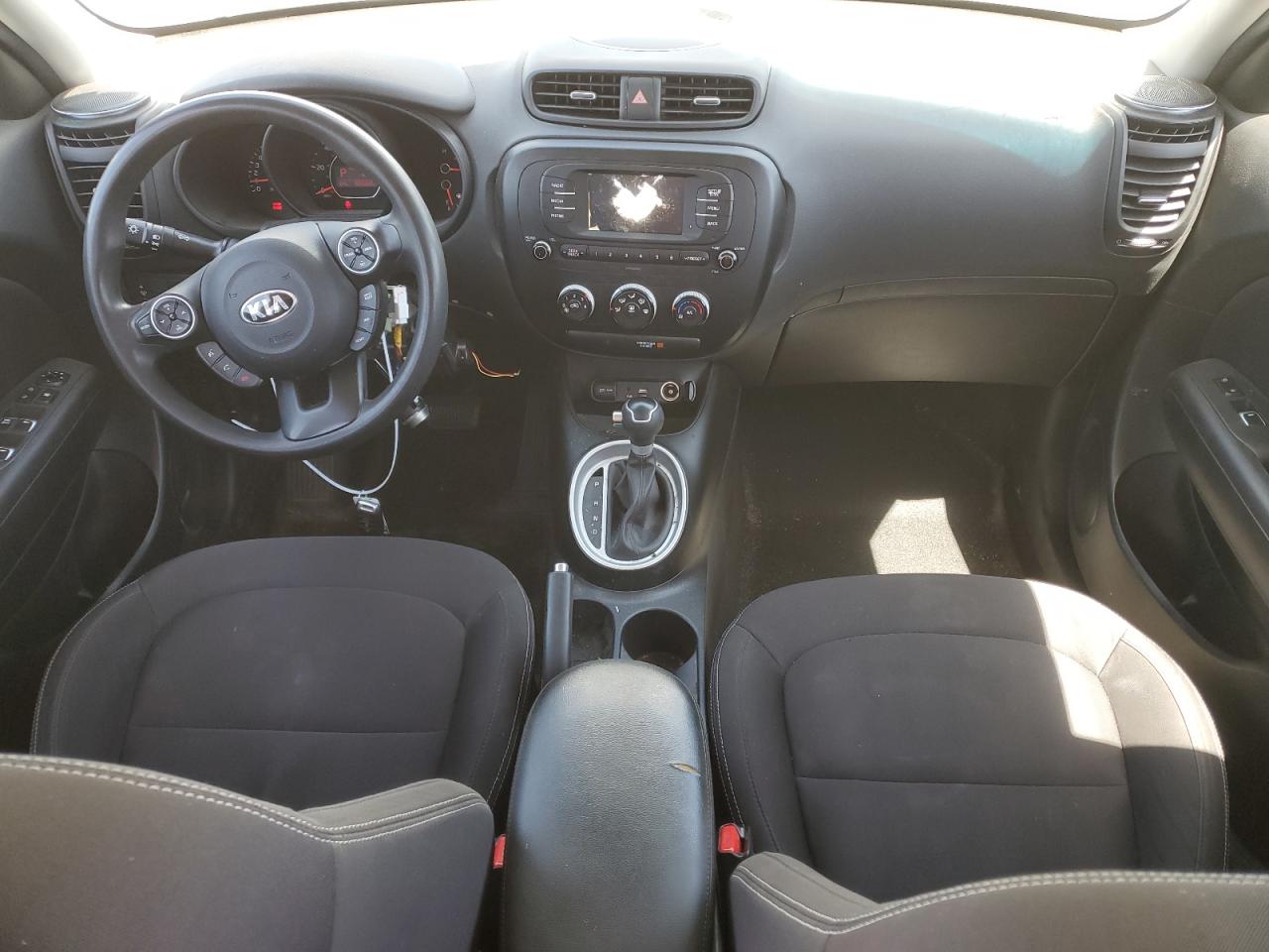 KNDJN2A2XH7485946 2017 Kia Soul