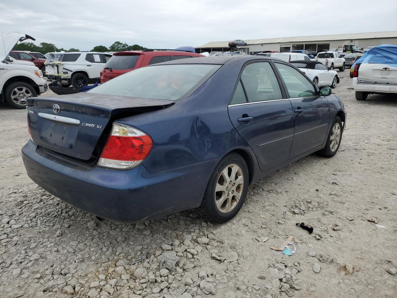 4T1BE32K25U088202 2005 Toyota Camry Le