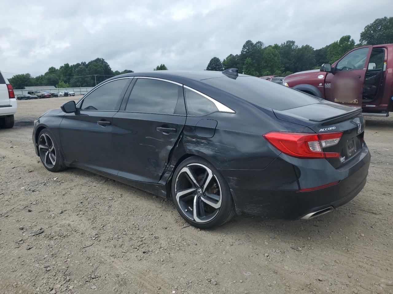 1HGCV1F37JA038621 2018 Honda Accord Sport