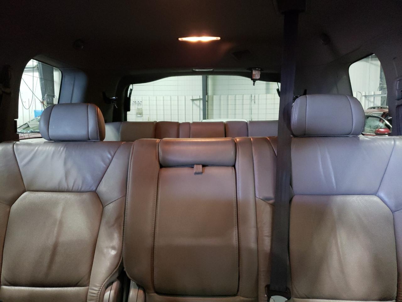 5FNYF4H5XAB008828 2010 Honda Pilot Exl