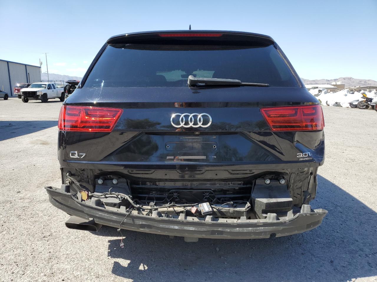 WA1LAAF77HD014495 2017 Audi Q7 Premium Plus