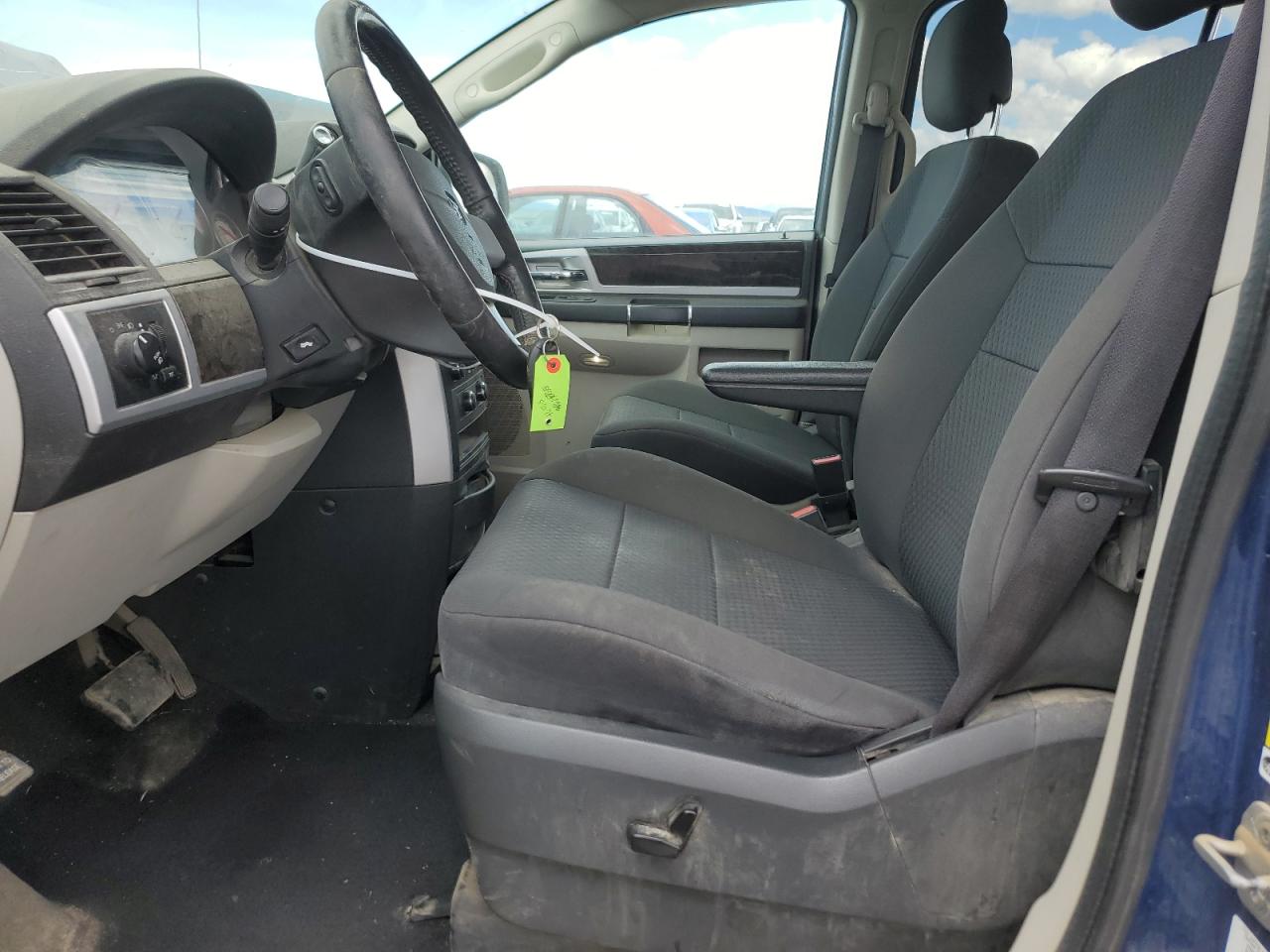 2D4RN5D17AR397306 2010 Dodge Grand Caravan Sxt