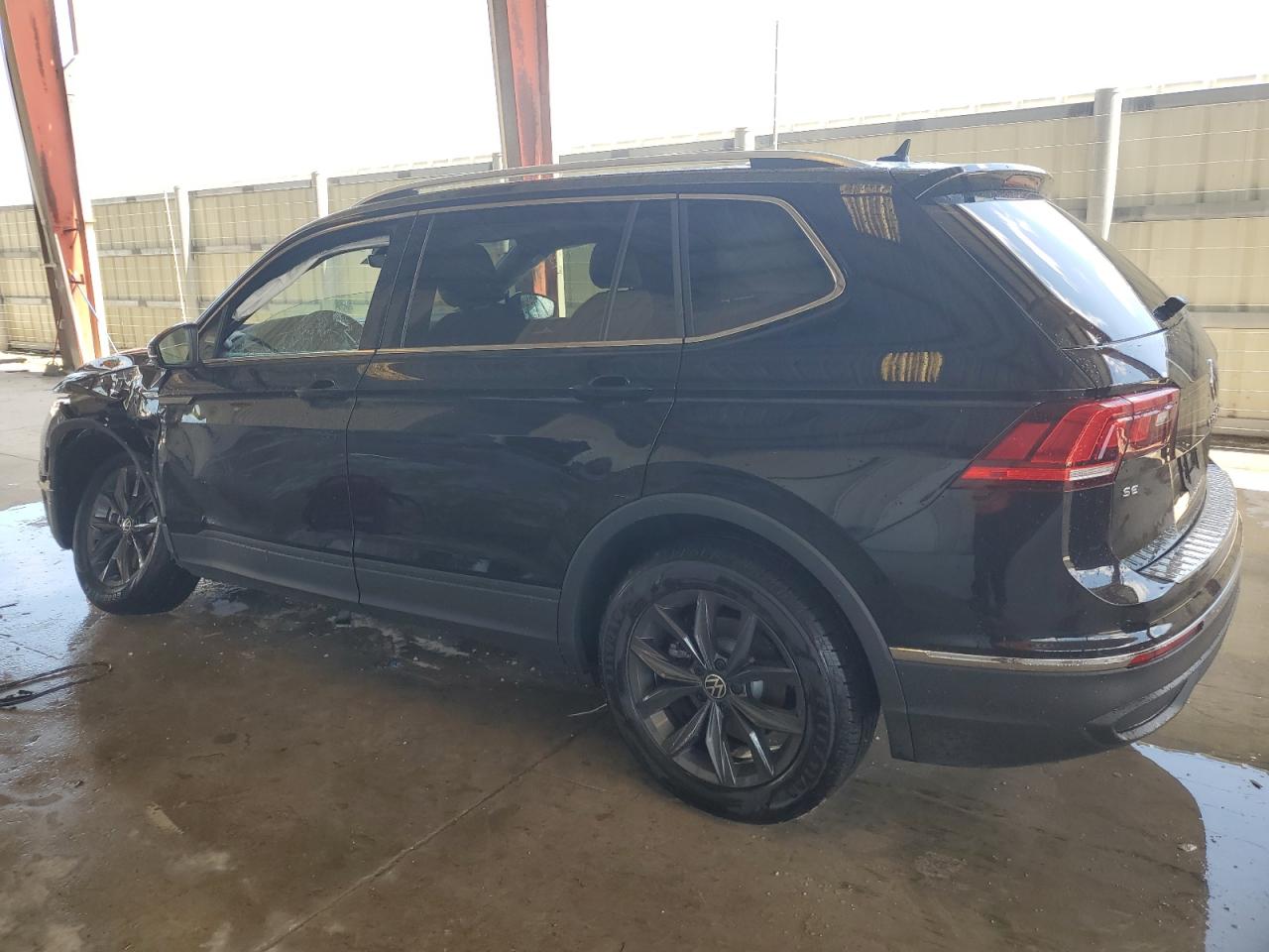 3VVNB7AX5RM077396 2024 Volkswagen Tiguan Se