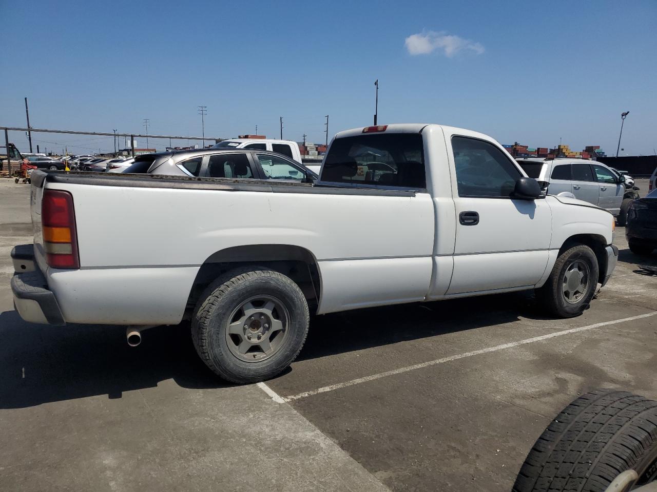 1GTEC14W9YE109797 2000 GMC New Sierra C1500