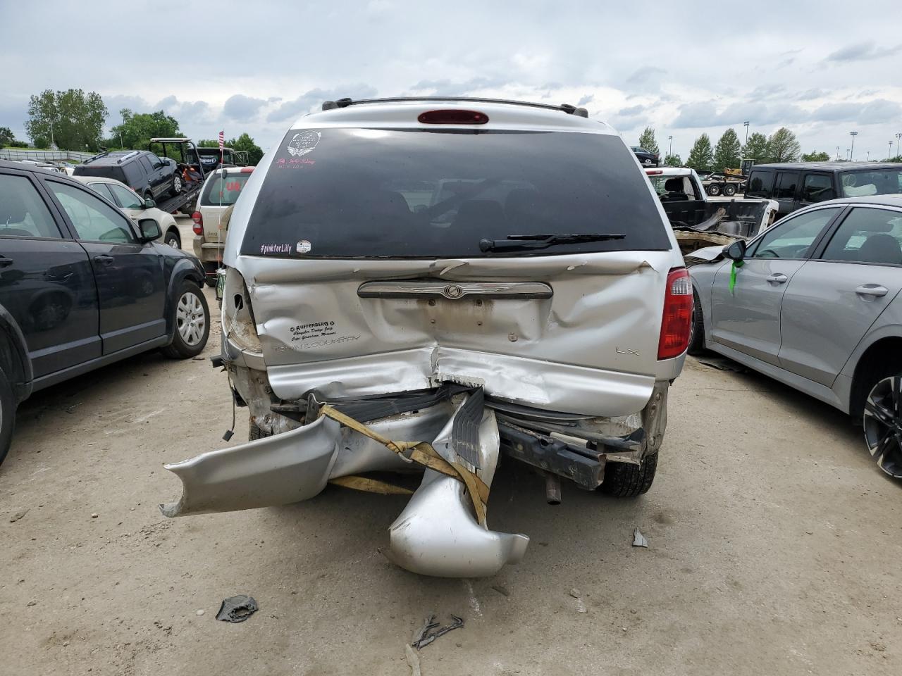 2C8GP44R73R282804 2003 Chrysler Town & Country Lx